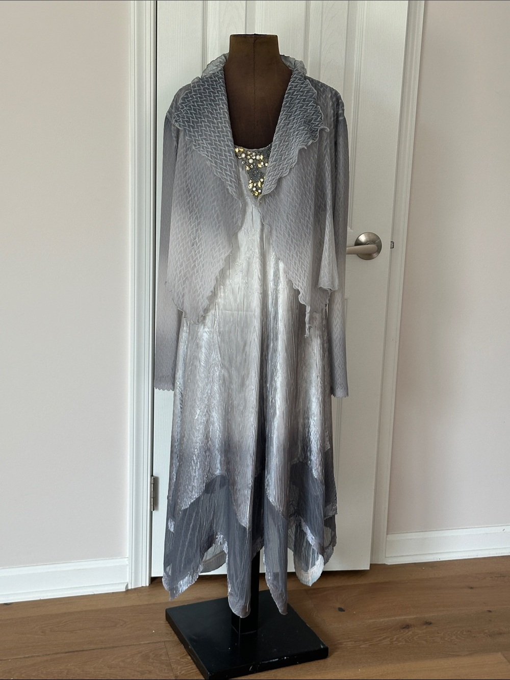 Komarov Dress Silver Gray Ombre Layered Evening Dress with Shawl size XL